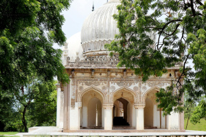 1° giorno,	Italia –  Hyderabad